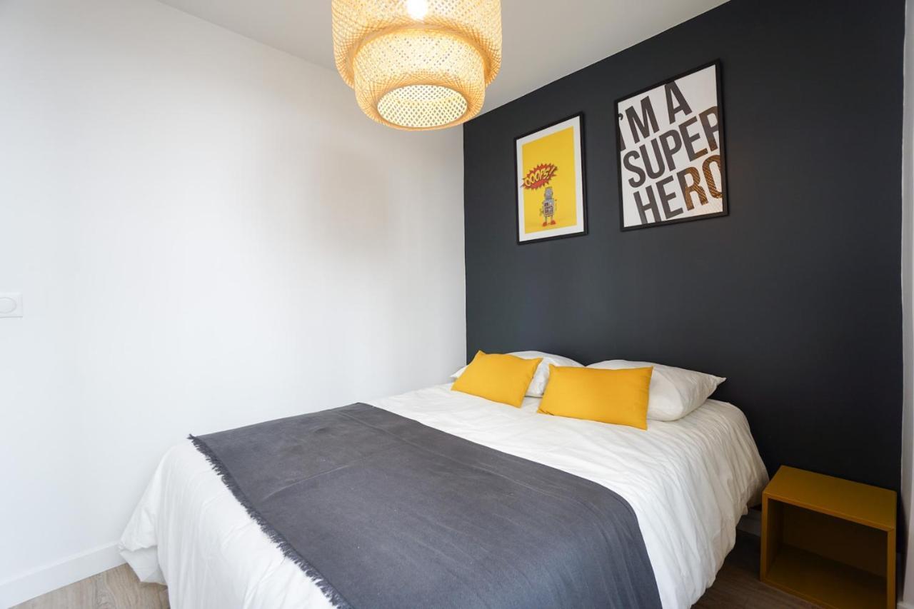 Spacious Apartment Near The Champs De Mars Париж Екстериор снимка