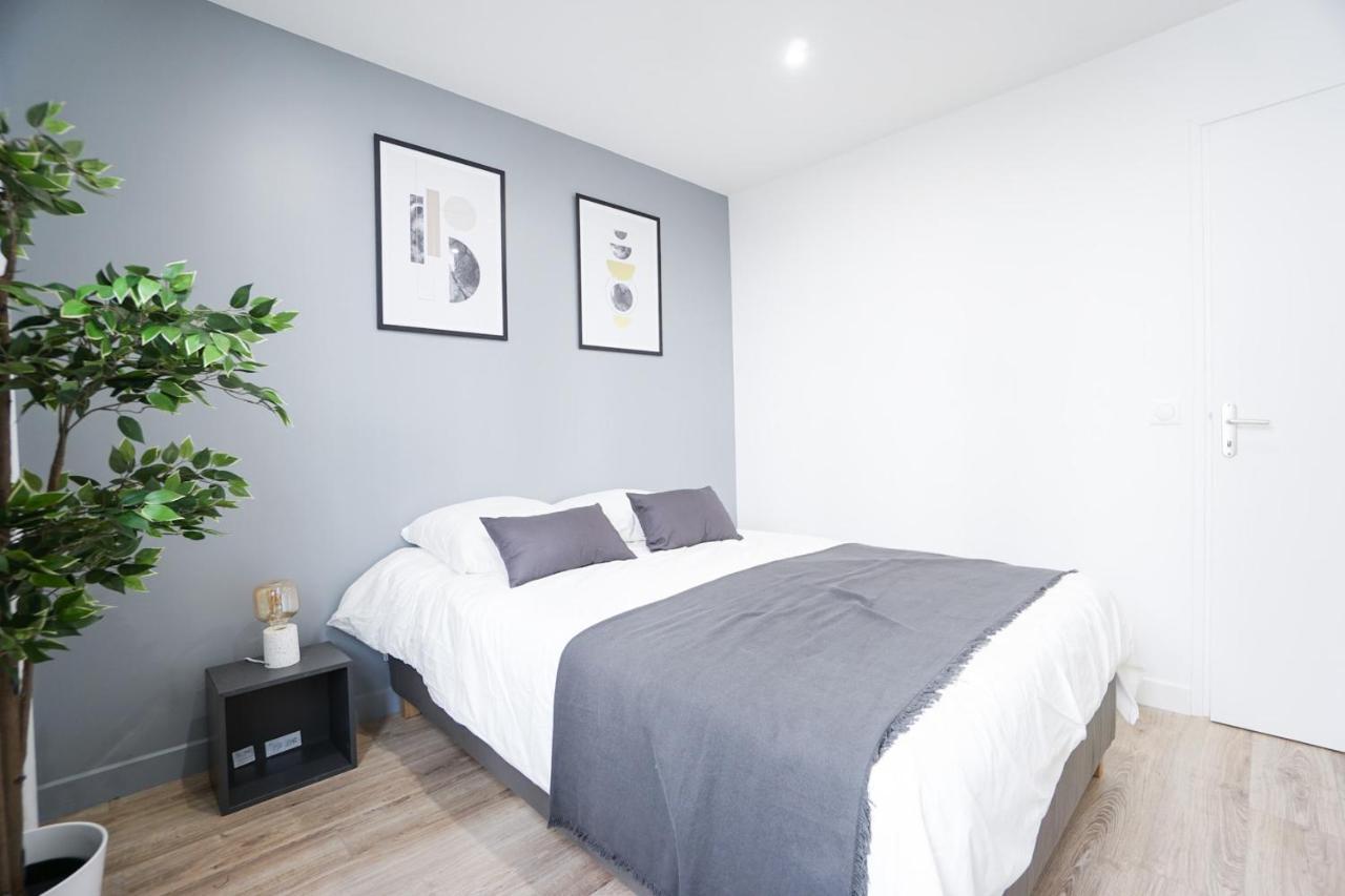 Spacious Apartment Near The Champs De Mars Париж Екстериор снимка