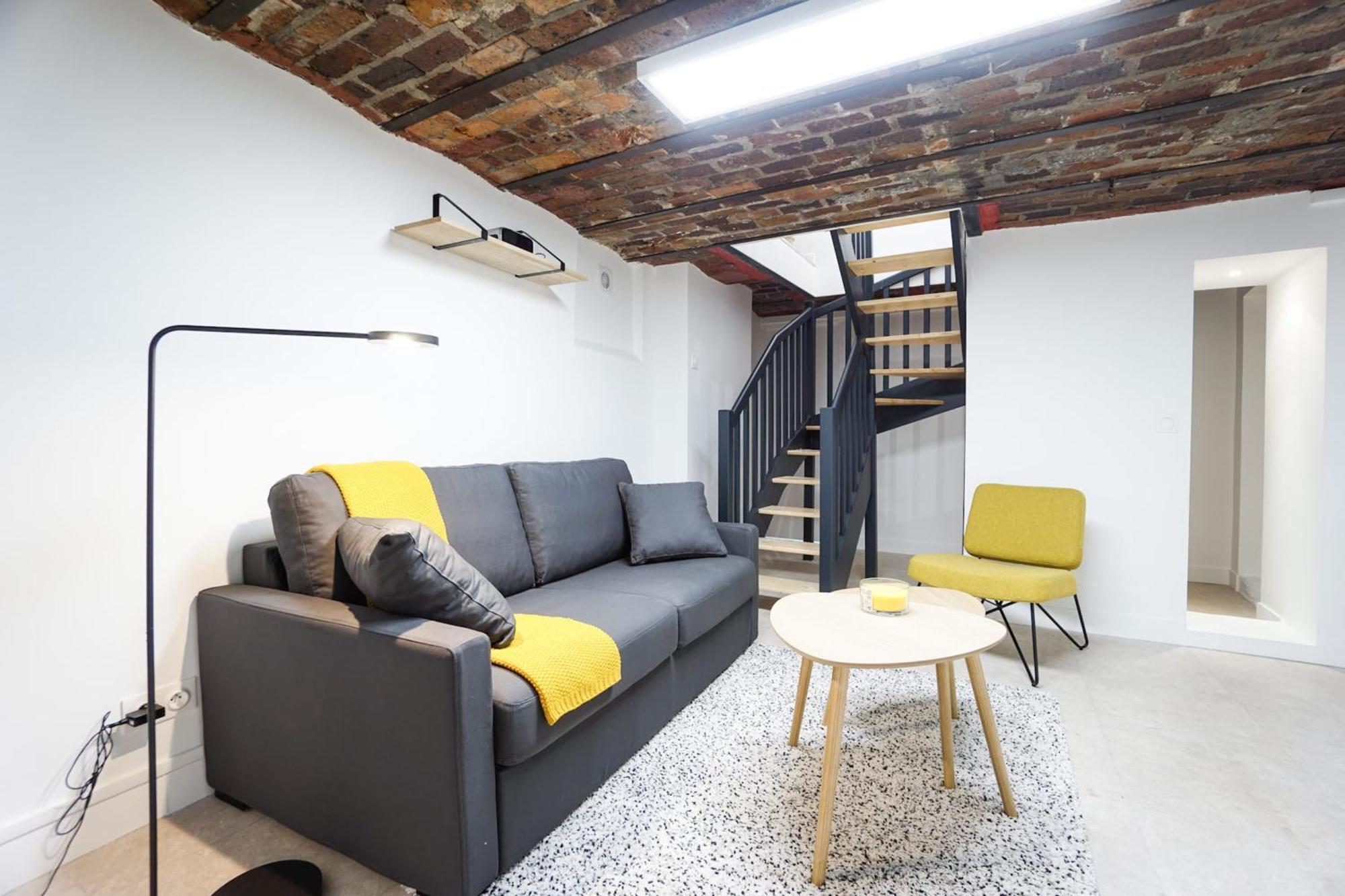 Spacious Apartment Near The Champs De Mars Париж Екстериор снимка