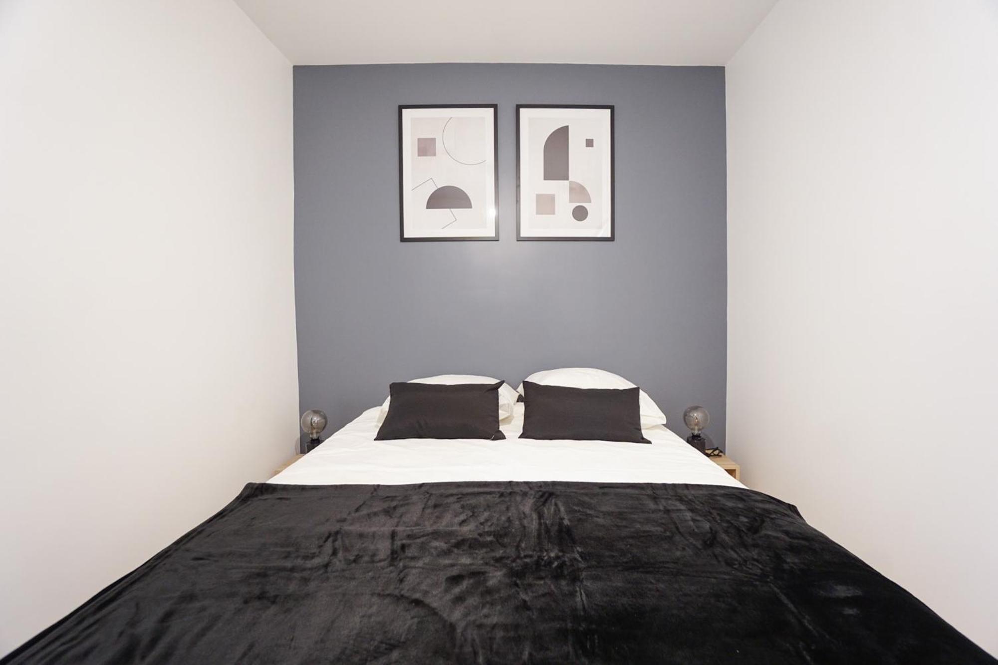 Spacious Apartment Near The Champs De Mars Париж Екстериор снимка